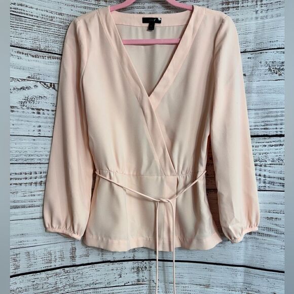 J. Crew Top Womens size 6 T Drapey Crepe Pink Faux Wrap Blouse V Neck Preppy - Picture 3 of 14